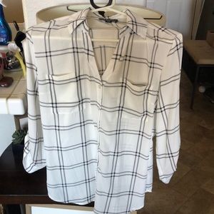Fortune and ivy long sleeve women’s blouse size l